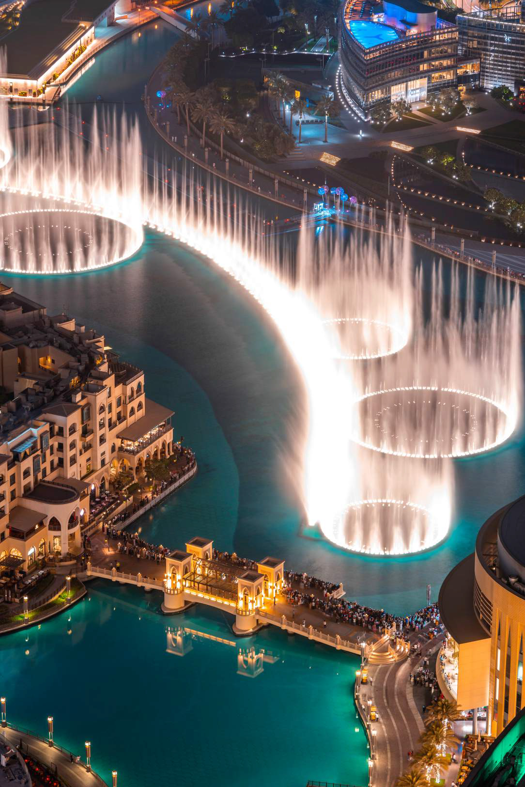 Прогулочная зона Dubai Fountain
